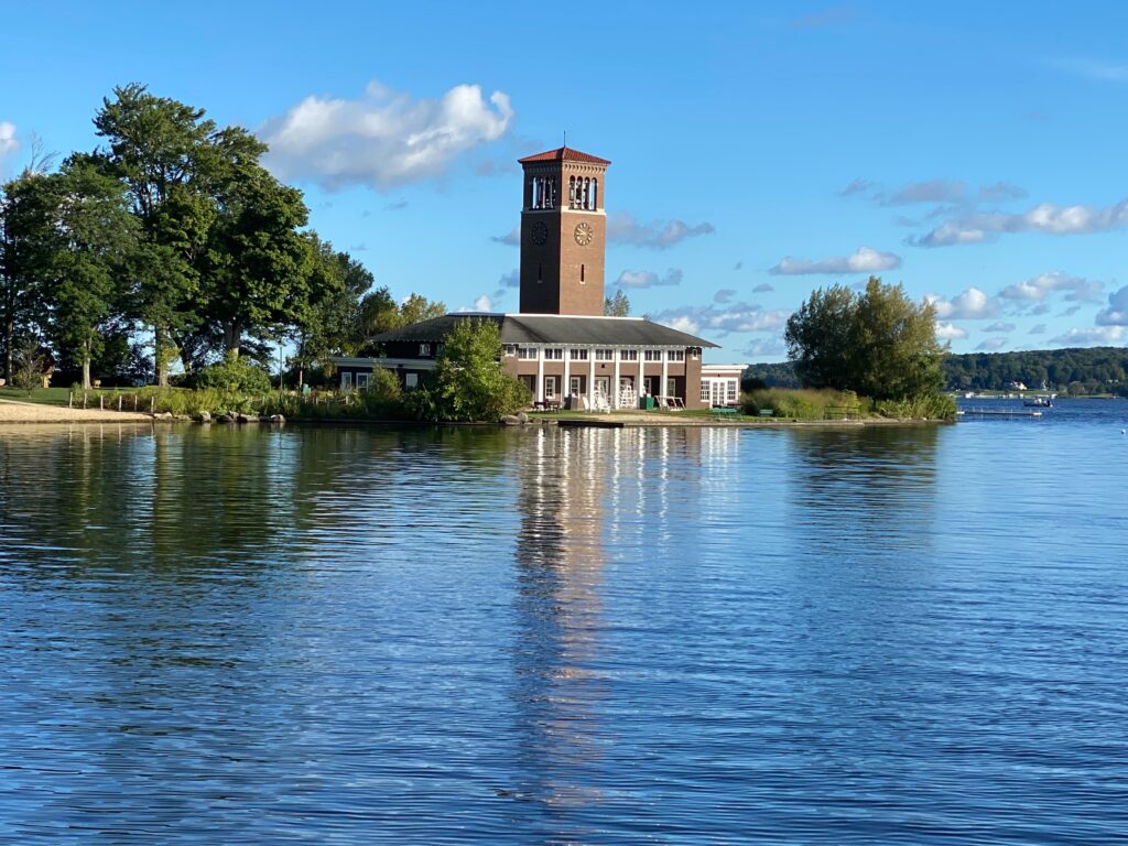 things to do at Chautauqua Lake x