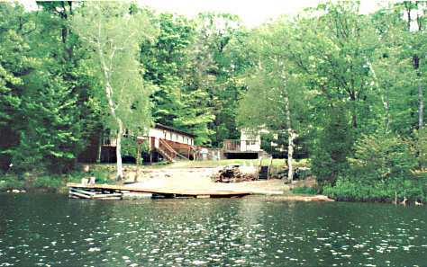 Lakefront Bala Cottage Perfect for Family Reunions, Sleeps Over 20