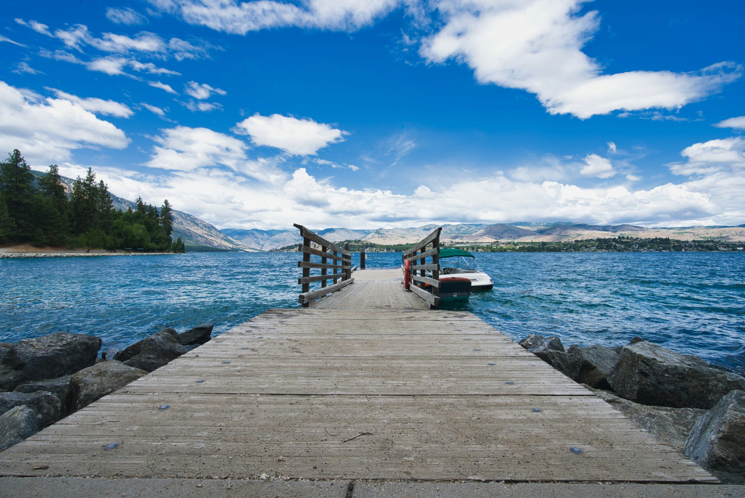 lake chelan scaled