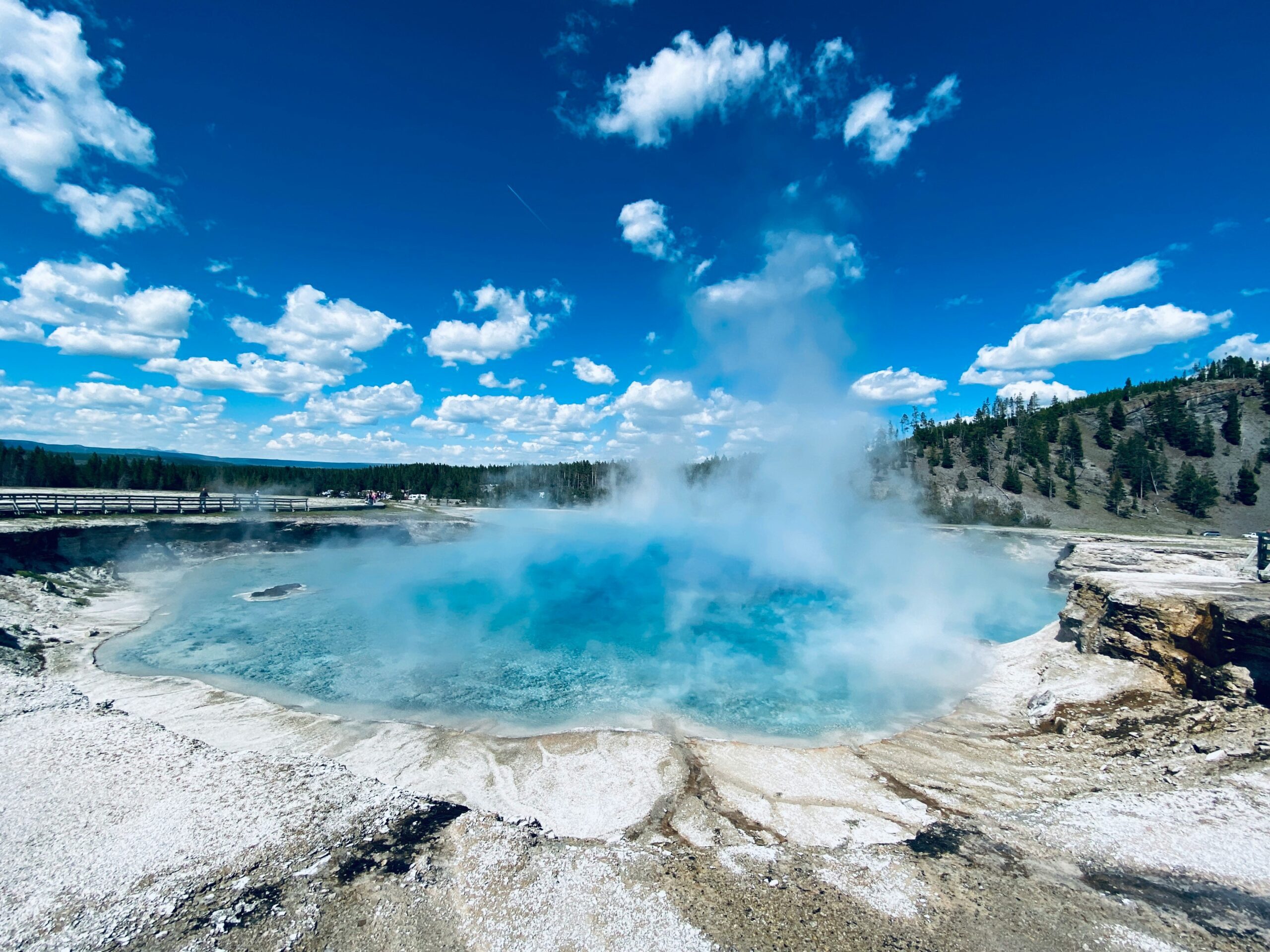 yellowstone national park3 scaled