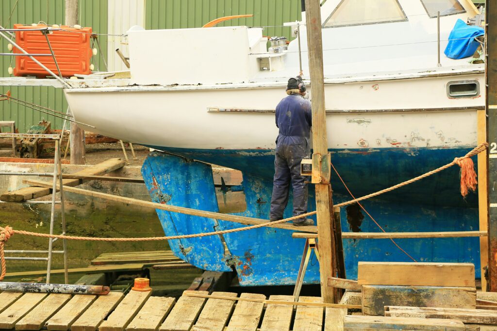 boat maintenance2