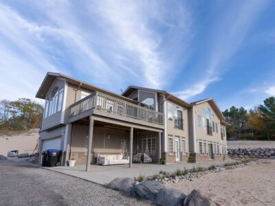 The Sandals Of Tiny Hottub, Sauna, White SandBeach