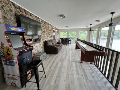 5 Bedroom Home on Lake of the Ozarks