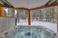 Stunning river hot tub custom log cabin Luxury