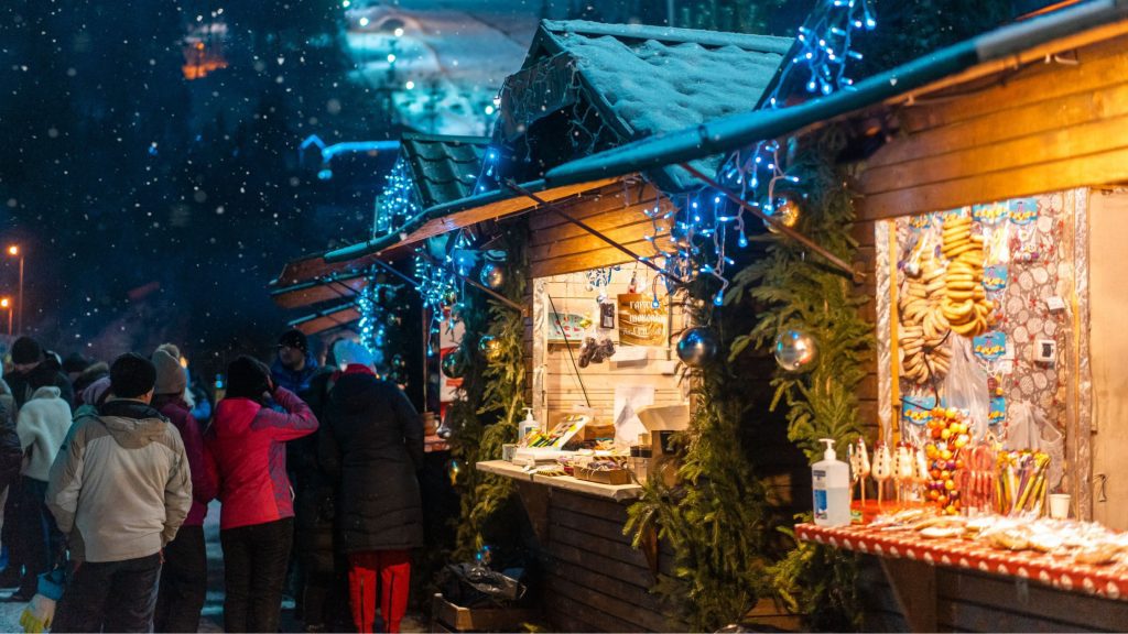 Christmas Market Stand