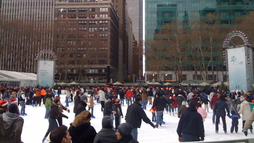 New York Bryant Park Skating