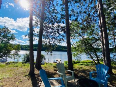 White Pine Cottage Wilberforce- Sandy Beach Entry