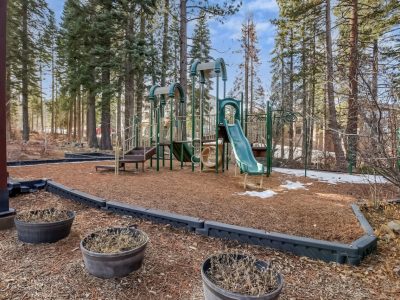 Northstar Village Studio | Pet Friendly | Near Gondola & Dining