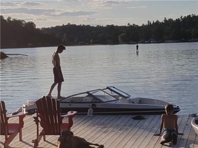 Hammond Haven, Luxury Log and Timber Cottage on Jack Lake