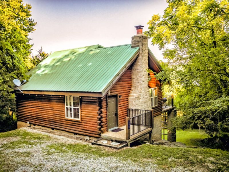 Lake View Country Blue Log Cabin