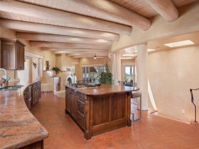 Villa Namaste - Luxury Mountain View Home - Santa Fe, NM