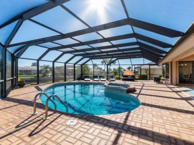 Villa Tropical - Waterfront Luxury Home in Punta Gorda, FL