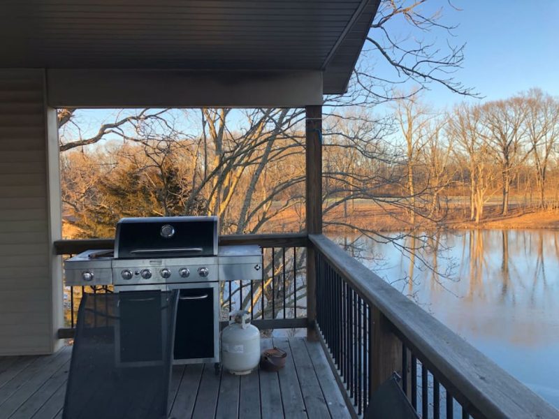 3 Bedroom Loft Overlooking Water