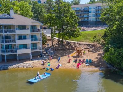 Brand New Lake Ozark's Lakefront Oasis