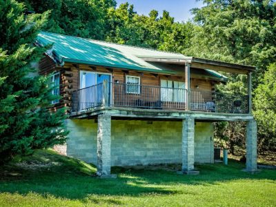 Lake View Country Blue Log Cabin