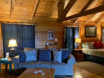 Lake View Country Blue Log Cabin