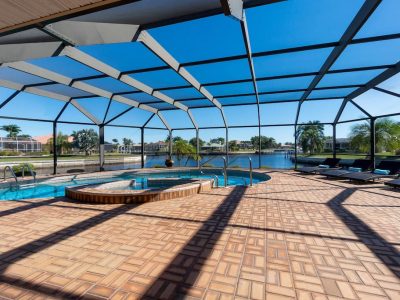 Villa Tropical - Waterfront Luxury Home in Punta Gorda, FL