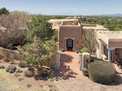 Villa Namaste - Luxury Mountain View Home - Santa Fe, NM