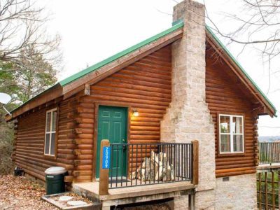 Lake View Country Blue Log Cabin