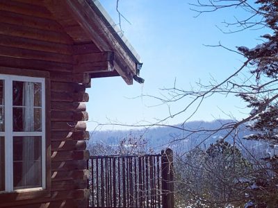 Lake View Rustic Log Cabin