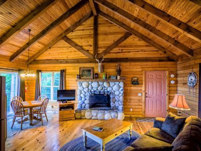 Lake View Rustic Log Cabin