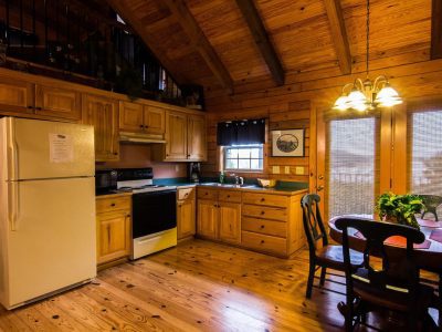 Lake View Rustic Log Cabin