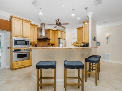 Villa Hibiscus - Waterfront Luxury Home - Punta Gorda, FL