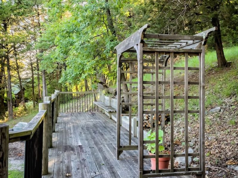 Lake View Cedar Bluff Cabin